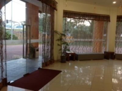 Nouvelle Hotel Johor Kulai Bagian luar foto